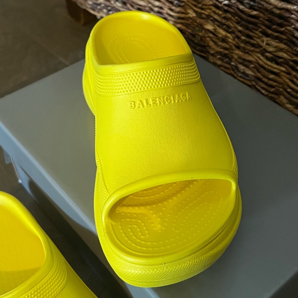 Balenciaga Pool Croc Slides